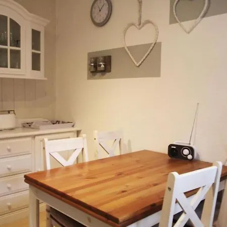 בית נופש Kai-uwe Comfortable בורקום