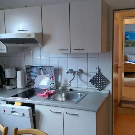 בית נופש Kai-uwe Comfortable בורקום